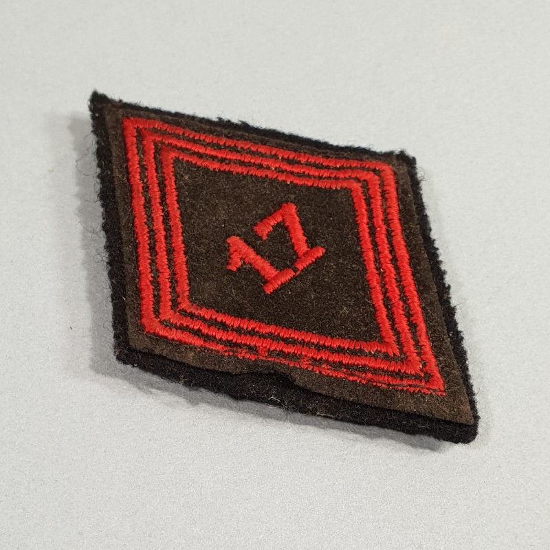 INSIGNE LOSANGE MODELE 1945 DU 17 ème RGP REGIMENT DU GENIE PARACHUTISTE 1950 1960 FOND NOIR TAP